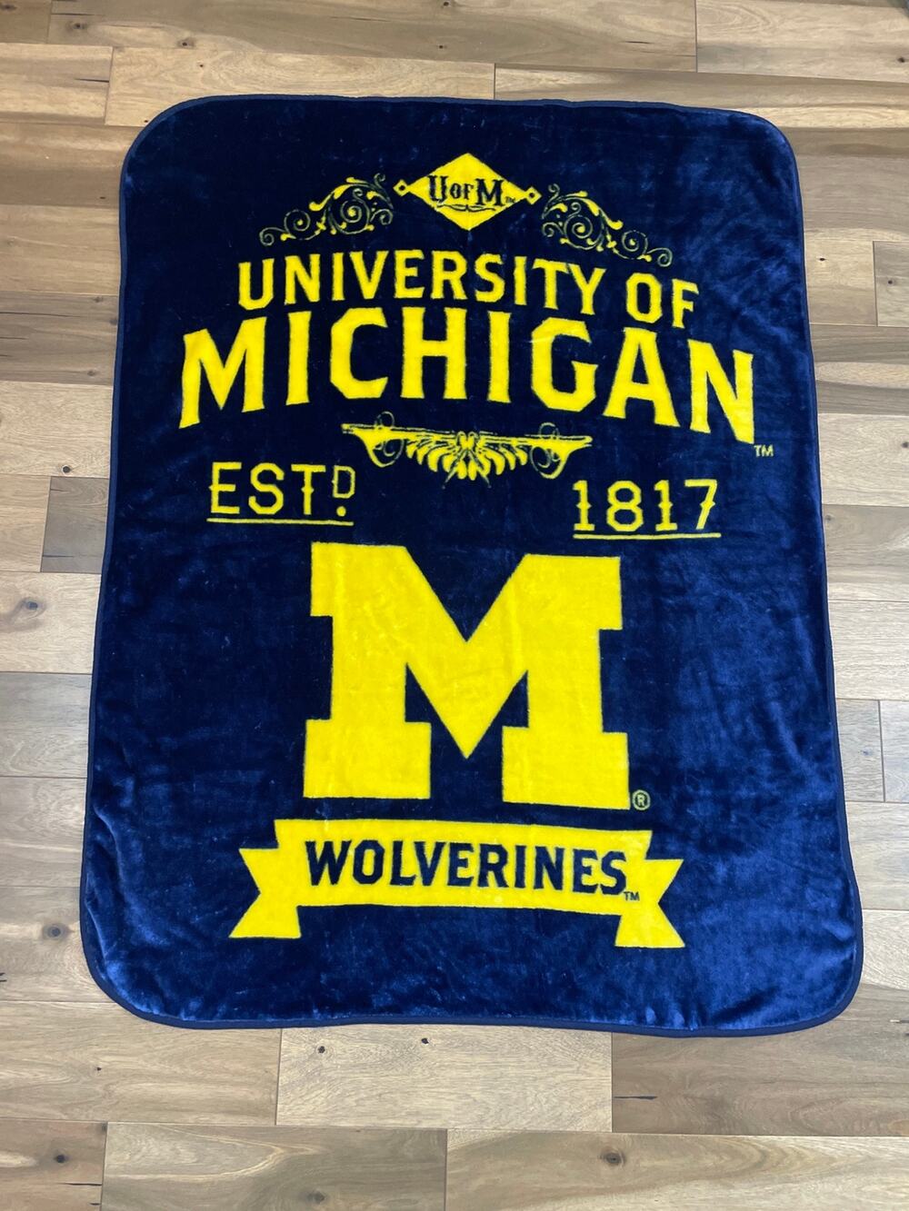University of Michigan Wolverines Fleece Throw Blanket 63x47 Navy Yellow